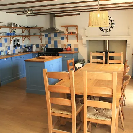 Cha16 - Nanteuil En Vallee - Touchbaudrand Lantgård *